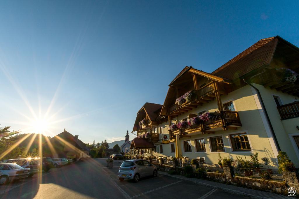 Alpengasthof Moser Karchau Bagian luar foto